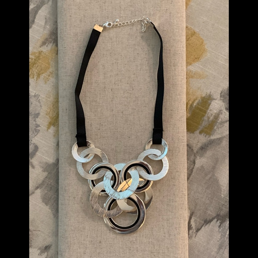 Avon Jet bold necklace.  Circa 2012